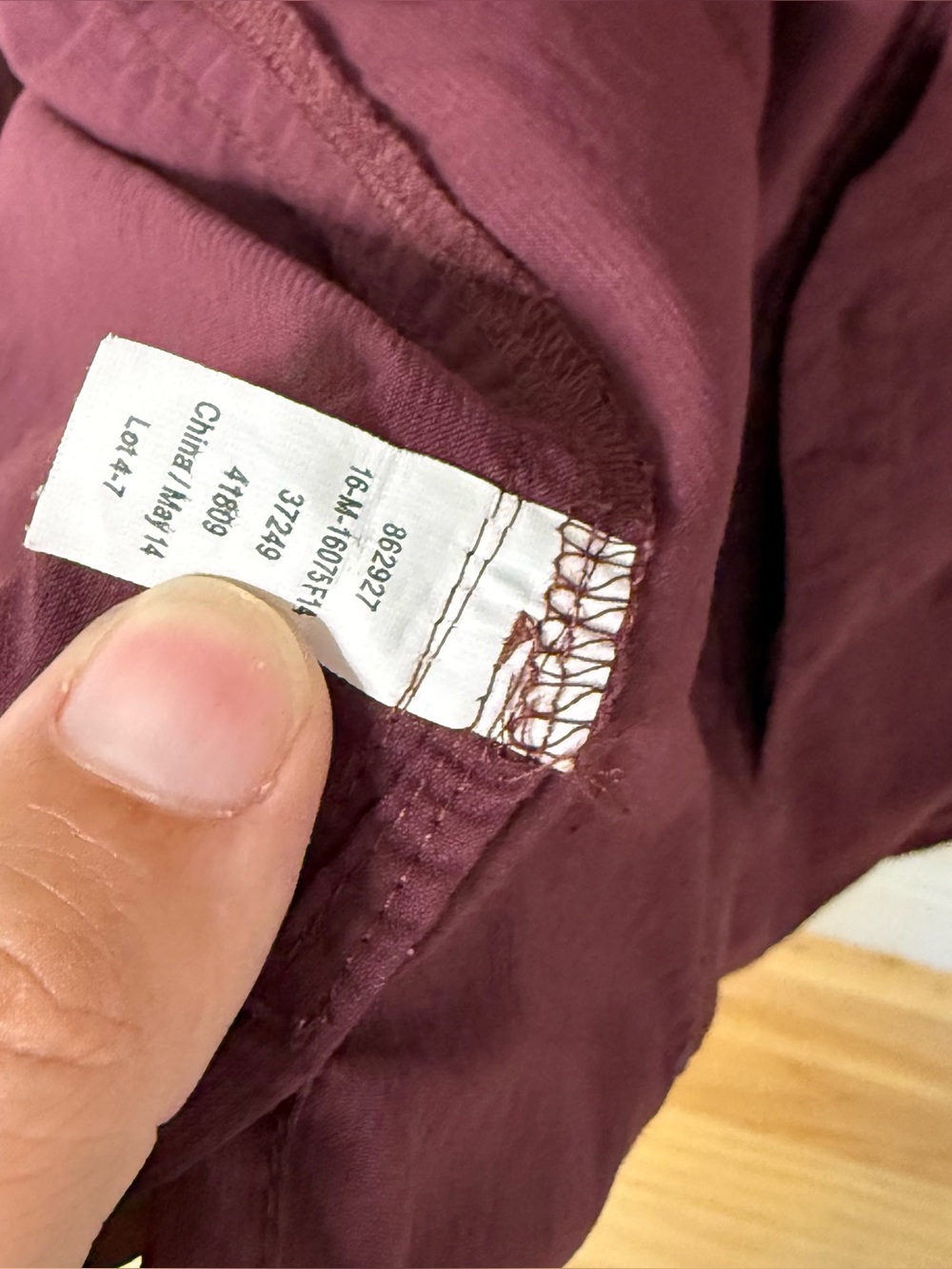 REI Co-op Sahara Men  L Long Sleeve Hiking Fishing Shirt Burgundy Nylon Stretch - Picture 15 of 16